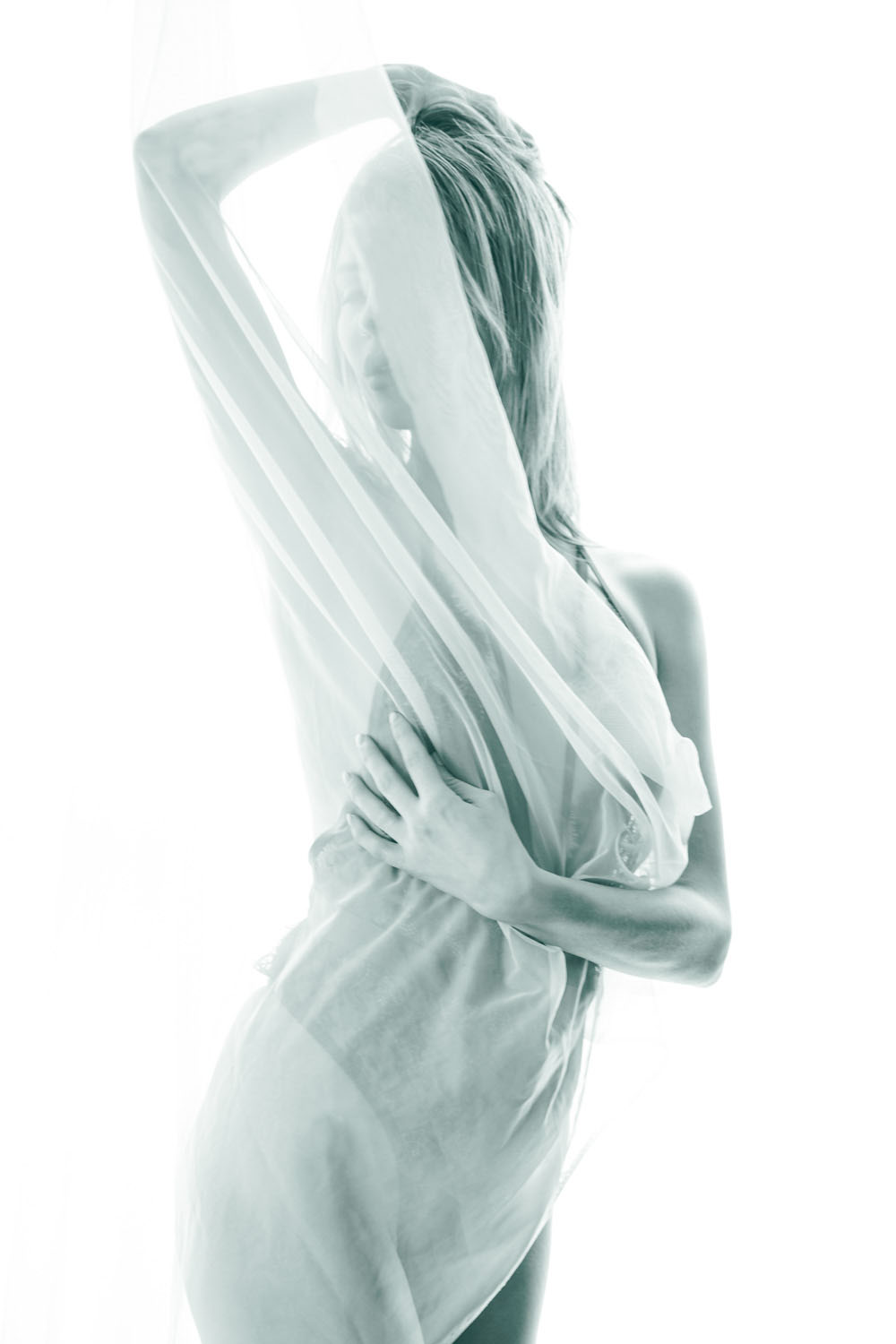 Honeyboos Visiting Tantric Massage SW London and Surrey